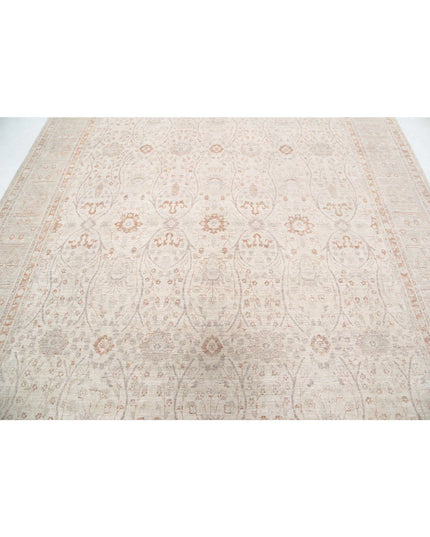 Ariana 8' 0" X 10' 7" Hand Knotted Wool Rug 8' 0" X 10' 7" (244 X 322) / Ivory / Wool
