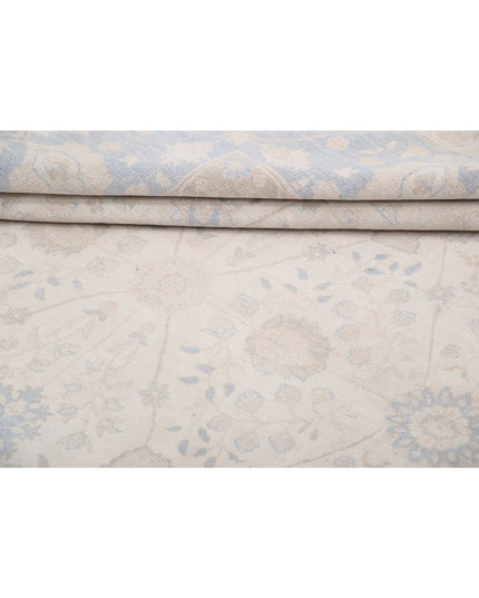 Ariana 9' 1" X 11' 11" Hand Knotted Wool Rug 9' 1" X 11' 11" (277 X 363) / Ivory / Wool