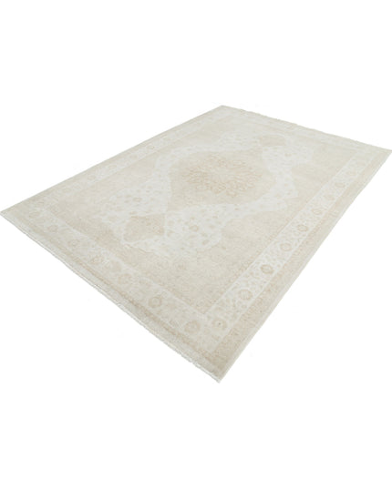 Ariana 6' 6" X 9' 6" Hand Knotted Wool Rug 6' 6" X 9' 6" (198 X 290) / Ivory / Wool