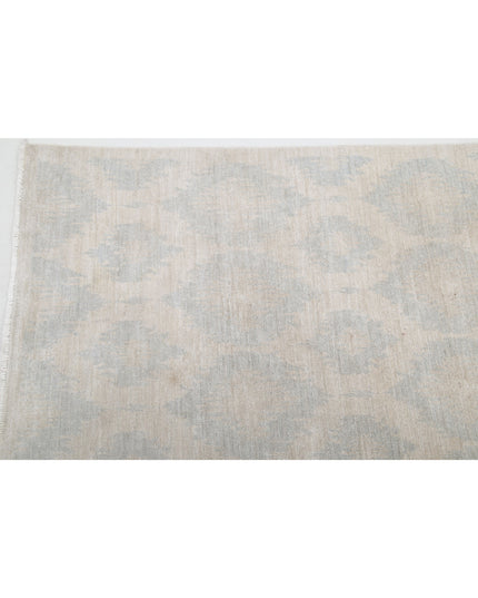 Artemix 12' 6" X 17' 1" Hand Knotted Wool Rug 12' 6" X 17' 1" (381 X 521) / Ivory / Wool