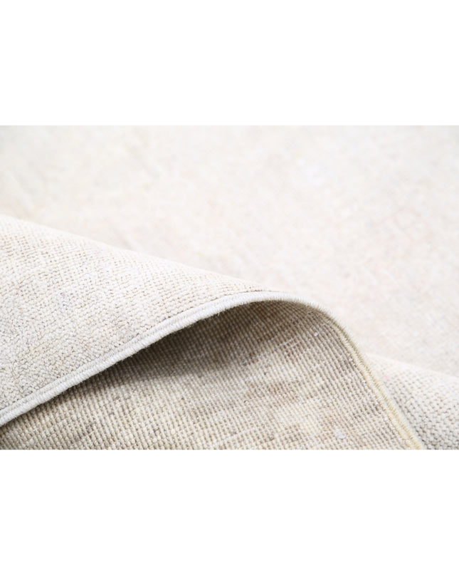 Artemix 8' 1" X 9' 9" Hand Knotted Wool Rug 8' 1" X 9' 9" (246 X 297) / Ivory / Wool