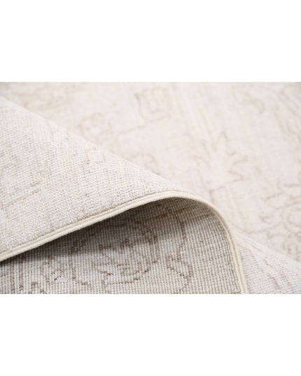 Artemix 7' 11" X 9' 5" Hand Knotted Wool Rug 7' 11" X 9' 5" (241 X 287) / Ivory / Wool