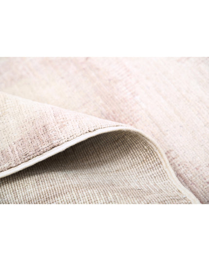 Artemix 6' 1" X 8' 7" Hand Knotted Wool Rug 6' 1" X 8' 7" (185 X 262) / Ivory / Wool