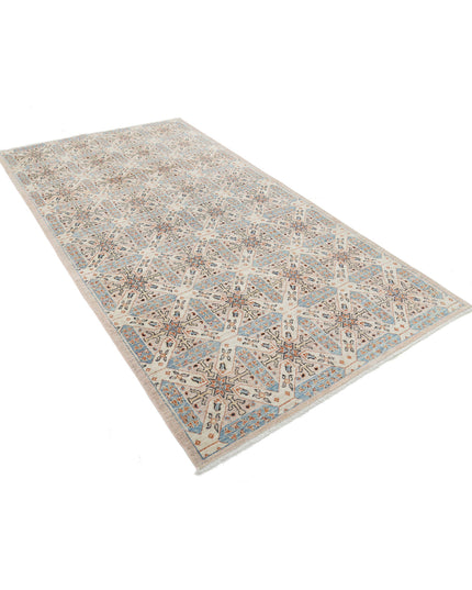Artemix 4' 10" X 9' 4" Hand Knotted Wool Rug 4' 10" X 9' 4" (147 X 284) / Ivory / Wool