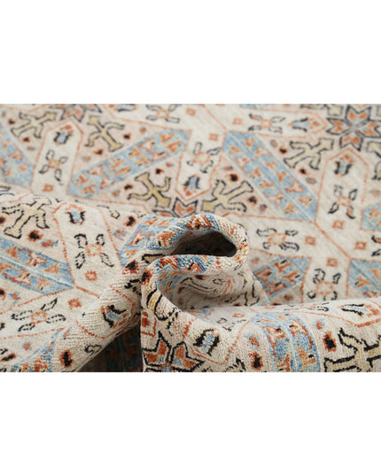 Artemix 4' 10" X 9' 4" Hand Knotted Wool Rug 4' 10" X 9' 4" (147 X 284) / Ivory / Wool