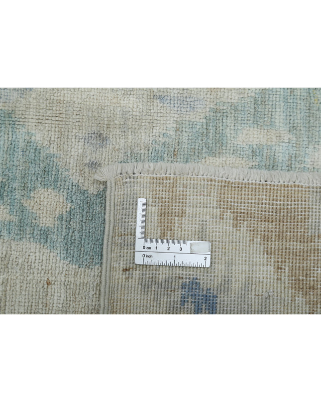 Artemix 7' 10" X 9' 10" Hand Knotted Wool Rug 7' 10" X 9' 10" (239 X 300) / Ivory / Wool