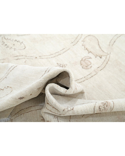 Artemix 8' 7" X 11' 10" Hand Knotted Wool Rug 8' 7" X 11' 10" (262 X 361) / Ivory / Wool