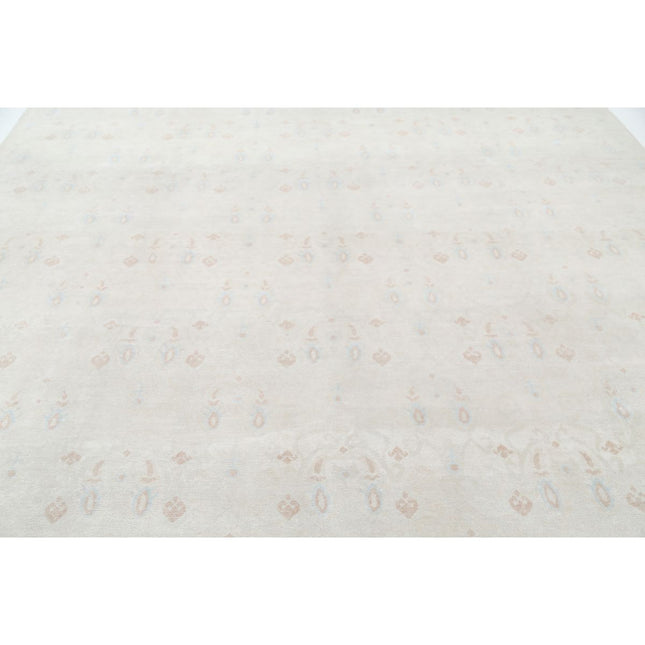 Artemix 9' 10" X 13' 3" Wool Hand-Knotted Rug 9' 10" X 13' 3" (300 X 404) / Ivory / Ivory
