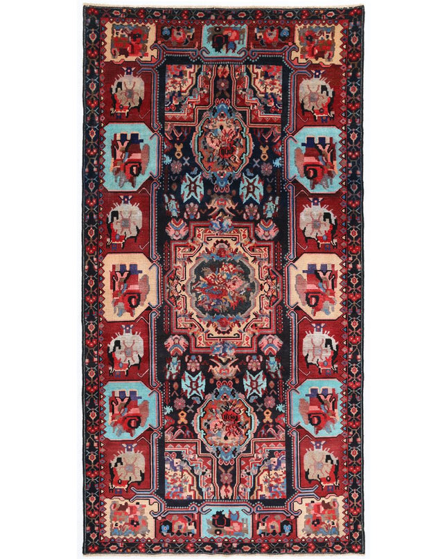 Bakhtiari 5' 4" X 10' 6" Hand Knotted Wool Rug 5' 4" X 10' 6" (162 X 320) / Black / Wool