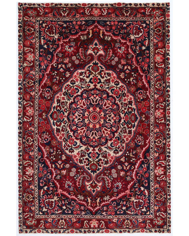 Bakhtiari 6' 9" X 10' 4" Hand Knotted Wool Rug 6' 9" X 10' 4" (206 X 315) / Red / Wool
