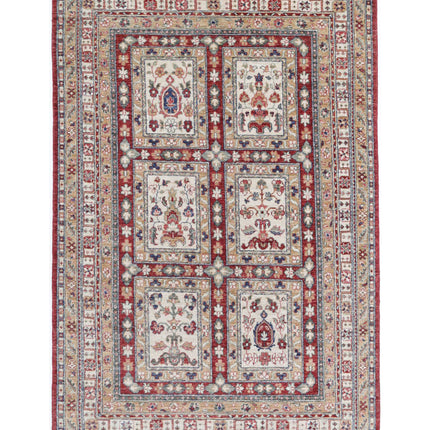 Bakhtiari 4' 4" X 6' 8" Hand Knotted Wool Rug 4' 4" X 6' 8" (132 X 203) / Red / Wool