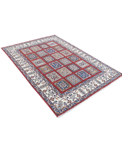 Bakhtiari 4' 9" X 6' 8" Hand Knotted Wool Rug 4' 9" X 6' 8" (145 X 203) / Red / Wool