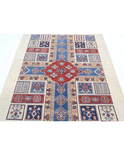 Bakhtiari 4' 9" X 6' 6" Hand Knotted Wool Rug 4' 9" X 6' 6" (145 X 198) / Ivory / Wool