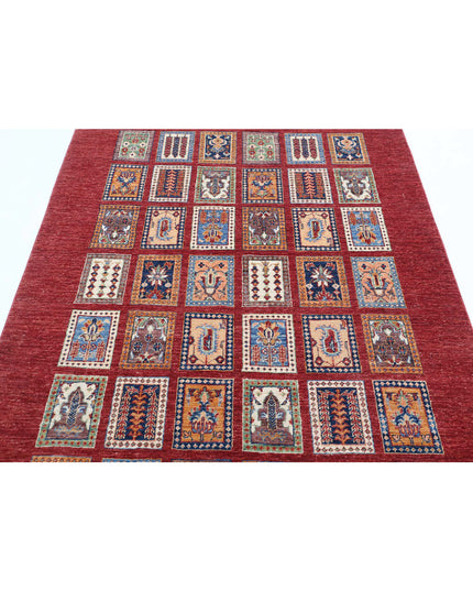 Bakhtiari 4' 9" X 6' 7" Hand Knotted Wool Rug 4' 9" X 6' 7" (145 X 201) / Red / Wool