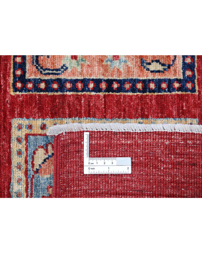 Bakhtiari 5' 4" X 8' 0" Hand Knotted Wool Rug 5' 4" X 8' 0" (162 X 244) / Red / Wool