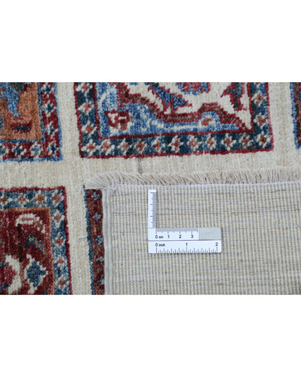 Bakhtiari 2' 7" X 8' 10" Hand Knotted Wool Rug 2' 7" X 8' 10" (79 X 269) / Ivory / Wool
