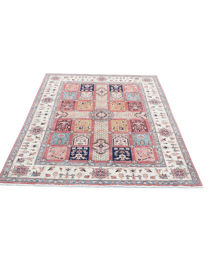 Bakhtiari 4' 9" X 6' 5" Hand Knotted Wool Rug 4' 9" X 6' 5" (145 X 196) / Peach / Wool