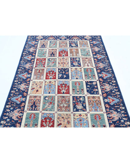 Bakhtiari 4' 9" X 6' 8" Hand Knotted Wool Rug 4' 9" X 6' 8" (145 X 203) / Ivory / Wool