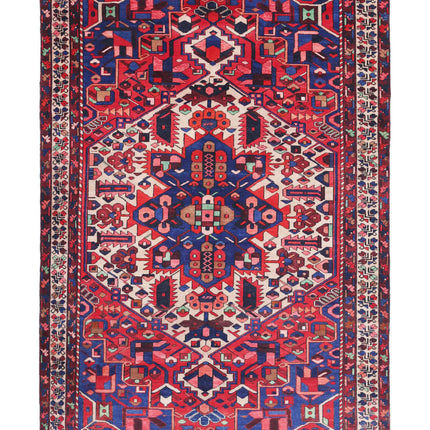 Bakhtiari 6' 7" X 10' 2" Hand Knotted Wool Rug 6' 7" X 10' 2" (201 X 310) / Red / Wool