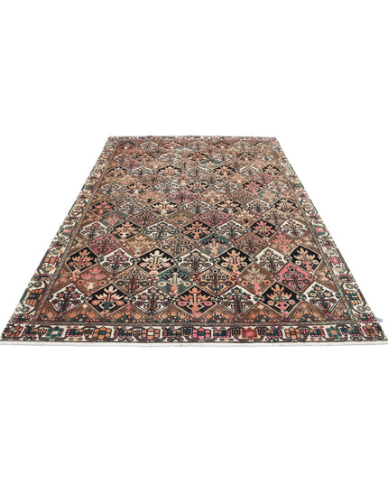 Bakhtiari 6' 7" X 9' 6" Hand Knotted Wool Rug 6' 7" X 9' 6" (201 X 290) / Brown / Wool