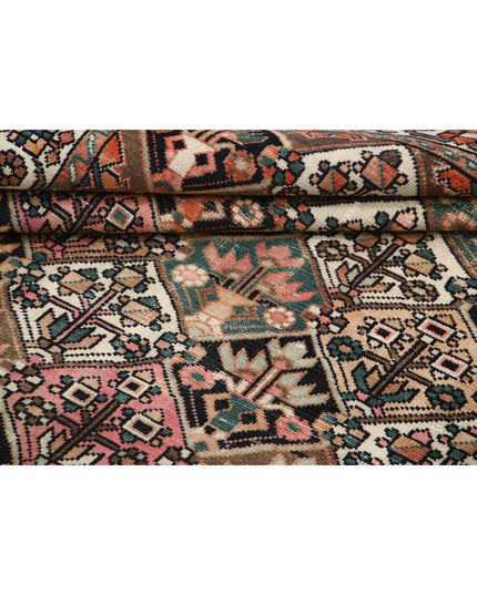 Bakhtiari 6' 7" X 9' 6" Hand Knotted Wool Rug 6' 7" X 9' 6" (201 X 290) / Brown / Wool