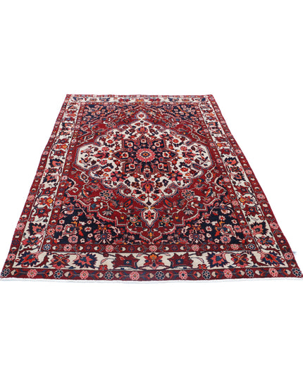 Bakhtiari 5' 3" X 8' 1" Hand Knotted Wool Rug 5' 3" X 8' 1" (160 X 246) / Red / Wool