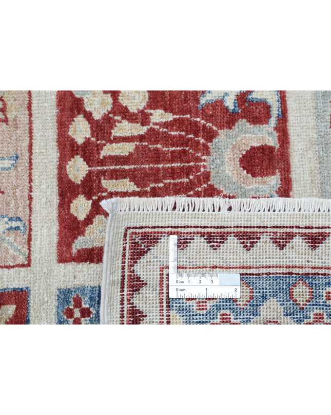 Bakhtiari 5' 6" X 7' 7" Hand Knotted Wool Rug 5' 6" X 7' 7" (168 X 231) / Multi / Wool