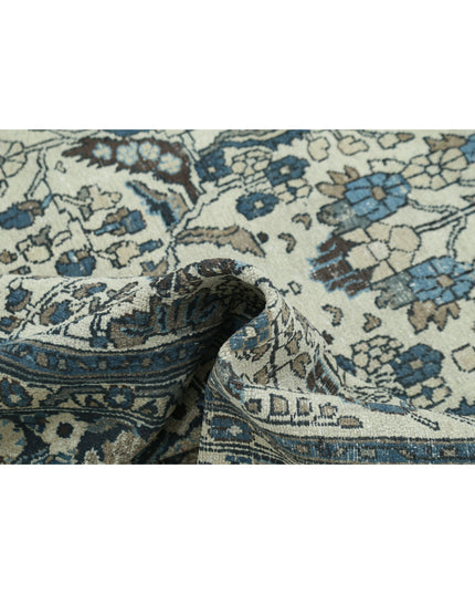 Bakhtiari 7' 2" X 13' 0" Hand Knotted Wool Rug 7' 2" X 13' 0" (219 X 396) / Ivory / Wool