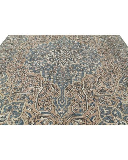 Bakhtiari 10' 6" X 13' 3" Hand Knotted Wool Rug 10' 6" X 13' 3" (320 X 404) / Taupe / Wool
