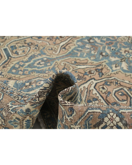 Bakhtiari 10' 6" X 13' 3" Hand Knotted Wool Rug 10' 6" X 13' 3" (320 X 404) / Taupe / Wool