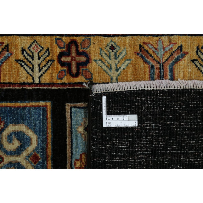 Bakhtiari 6' 2" X 9' 8" Hand Knotted Wool Rug 6' 2" X 9' 8" (188 X 295) / Multi / Black