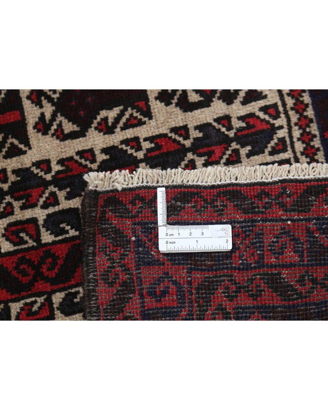 Baluch 2' 10" X 5' 0" Hand Knotted Wool Rug 2' 10" X 5' 0" (86 X 152) / Red / Wool