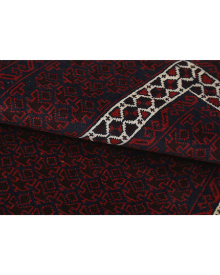 Baluch 2' 10" X 4' 10" Hand Knotted Wool Rug 2' 10" X 4' 10" (86 X 147) / Red / Wool