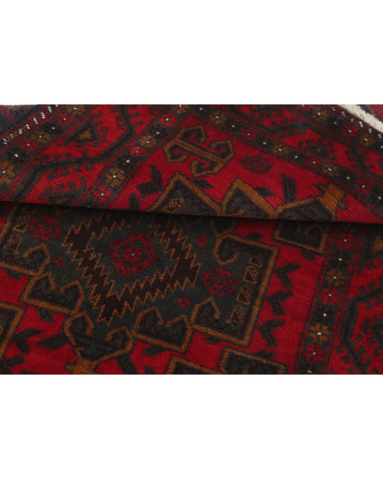 Baluch 2' 11" X 5' 7" Hand Knotted Wool Rug 2' 11" X 5' 7" (89 X 170) / Red / Wool