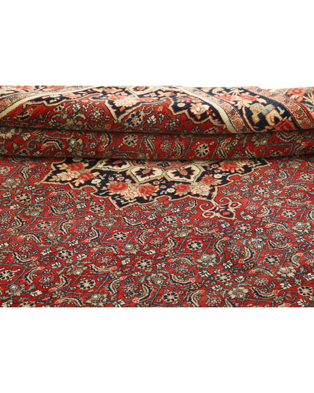 Bijar 4' 6" X 6' 5" Hand Knotted Wool Rug 4' 6" X 6' 5" (137 X 196) / Red / Wool