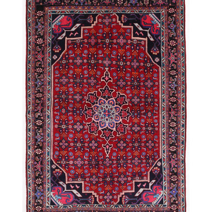 Bijar 4' 4" X 6' 7" Hand Knotted Wool Rug 4' 4" X 6' 7" (132 X 201) / Red / Wool