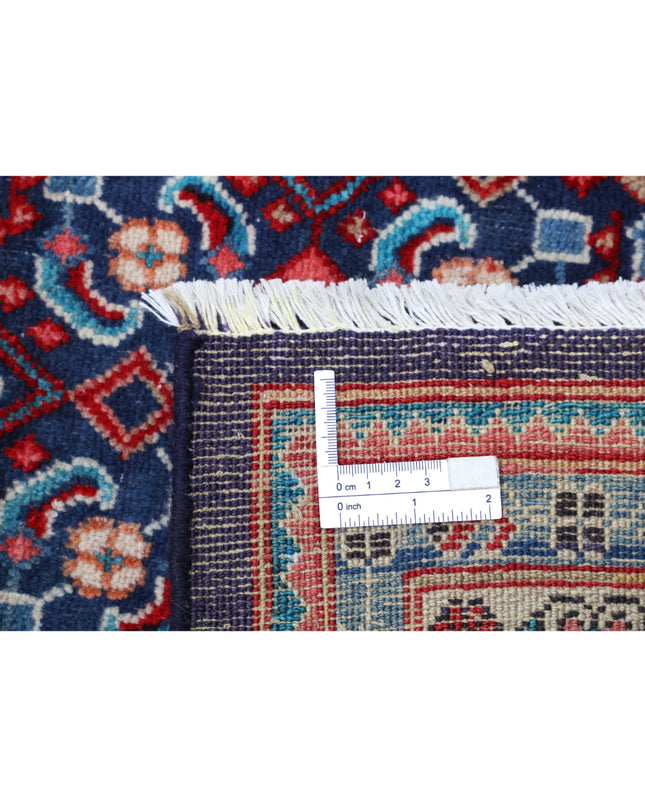 Bijar 6' 7" X 10' 7" Hand Knotted Wool Rug 6' 7" X 10' 7" (201 X 322) / Blue / Wool