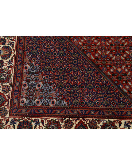 Bijar 6' 7" X 9' 11" Hand Knotted Wool Rug 6' 7" X 9' 11" (201 X 302) / Red / Wool