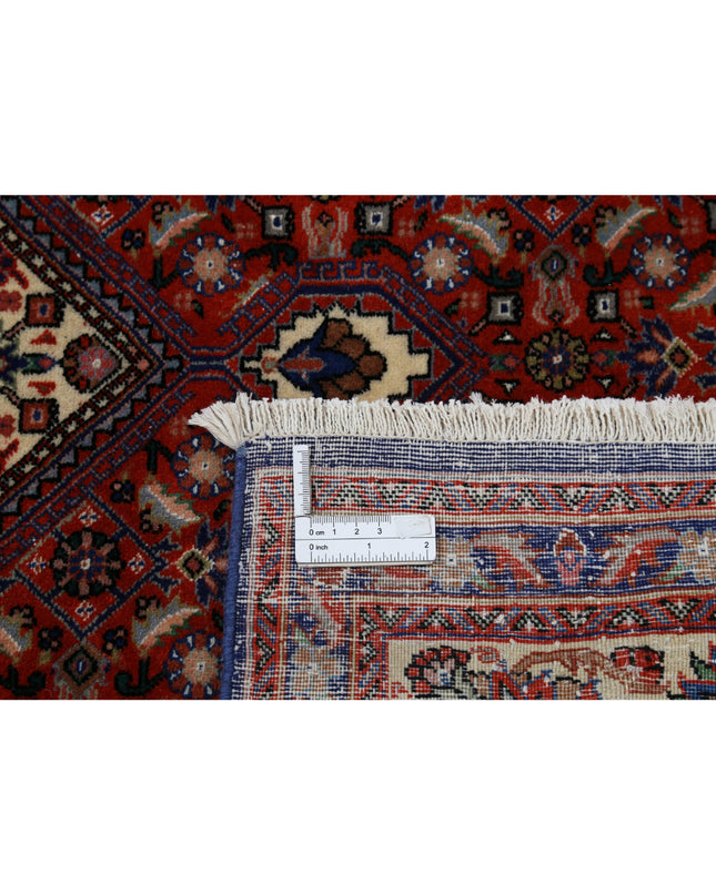Bijar 6' 7" X 9' 11" Hand Knotted Wool Rug 6' 7" X 9' 11" (201 X 302) / Red / Wool