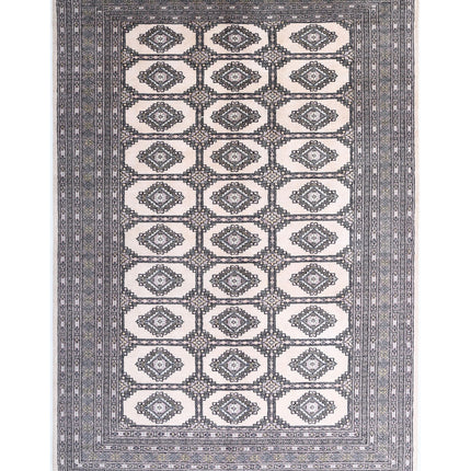 Bokhara 6' 1" X 8' 11" Hand Knotted Wool Rug 6' 1" X 8' 11" (185 X 272) / Ivory / Wool