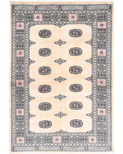 Bokhara 4' 1" X 5' 10" Hand Knotted Wool Rug 4' 1" X 5' 10" (124 X 178) / Ivory / Wool