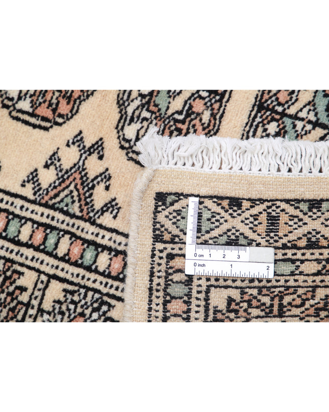 Bokhara 2' 0" X 3' 0" Hand Knotted Wool Rug 2' 0" X 3' 0" (61 X 91) / Ivory / Wool