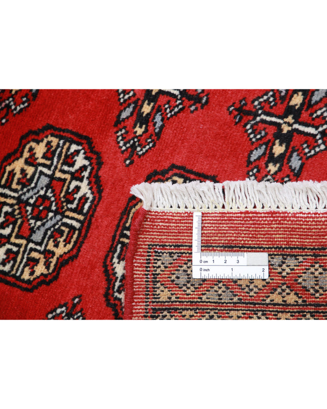 Bokhara 3' 0" X 4' 10" Hand Knotted Wool Rug 3' 0" X 4' 10" (91 X 147) / Red / Wool