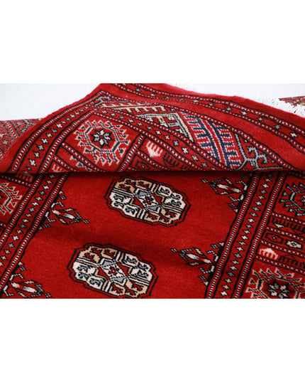 Bokhara 2' 6" X 4' 1" Hand Knotted Wool Rug 2' 6" X 4' 1" (76 X 124) / Red / Wool