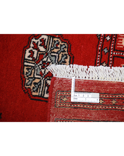 Bokhara 2' 6" X 4' 10" Hand Knotted Wool Rug 2' 6" X 4' 10" (76 X 147) / Red / Wool