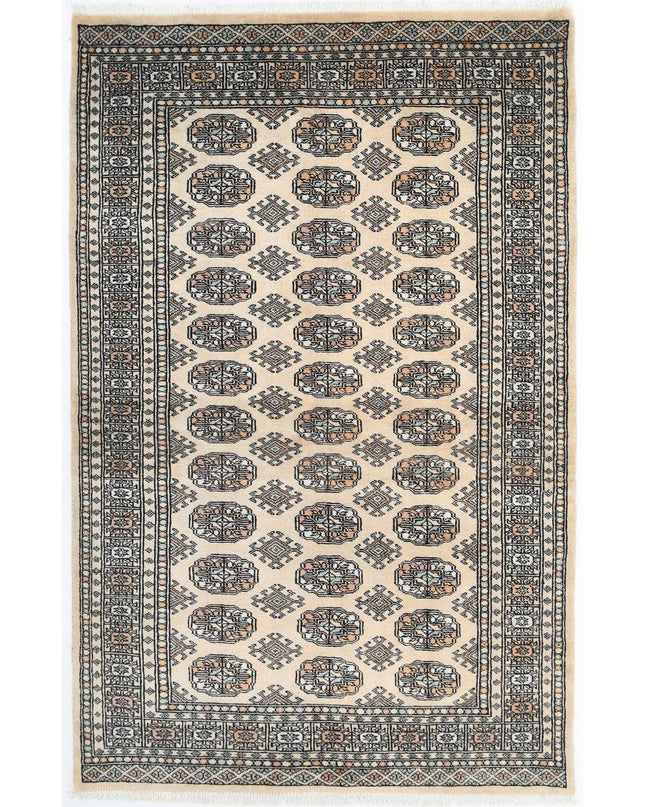 Bokhara 3' 10" X 6' 1" Hand Knotted Wool Rug 3' 10" X 6' 1" (117 X 185) / Ivory / Wool