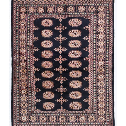 Bokhara 3' 11" X 5' 5" Hand Knotted Wool Rug 3' 11" X 5' 5" (119 X 165) / Black / Wool