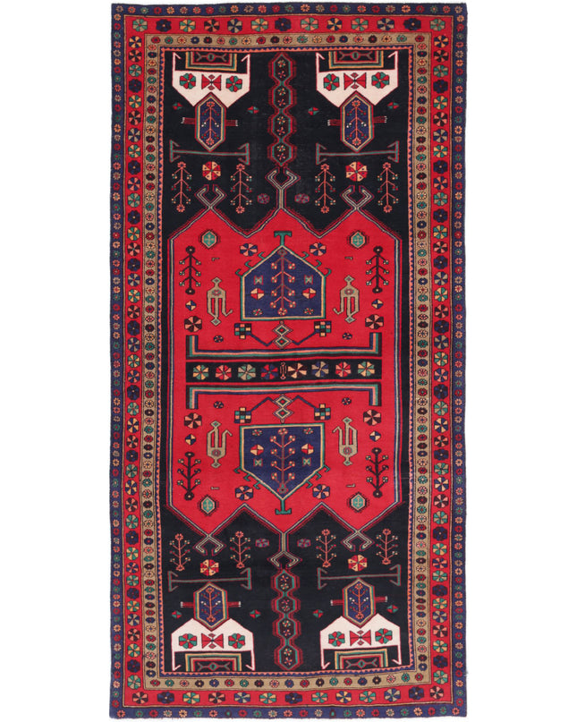 Hamadan 4' 8" X 9' 7" Hand Knotted Wool Rug 4' 8" X 9' 7" (142 X 292) / Black / Wool