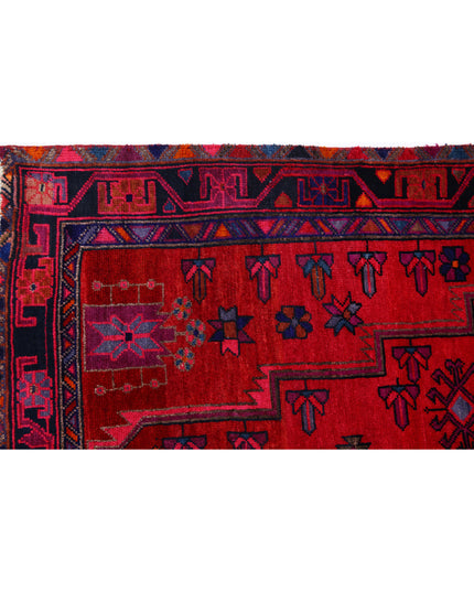 Hamadan 4' 10" X 8' 9" Hand Knotted Wool Rug 4' 10" X 8' 9" (147 X 267) / Red / Wool