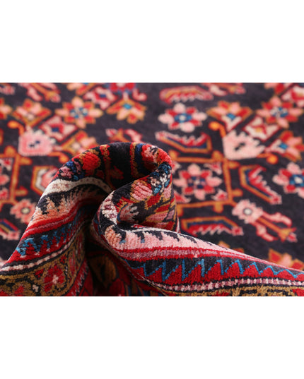 Hamadan 6' 11" X 9' 11" Hand Knotted Wool Rug 6' 11" X 9' 11" (211 X 302) / Black / Wool